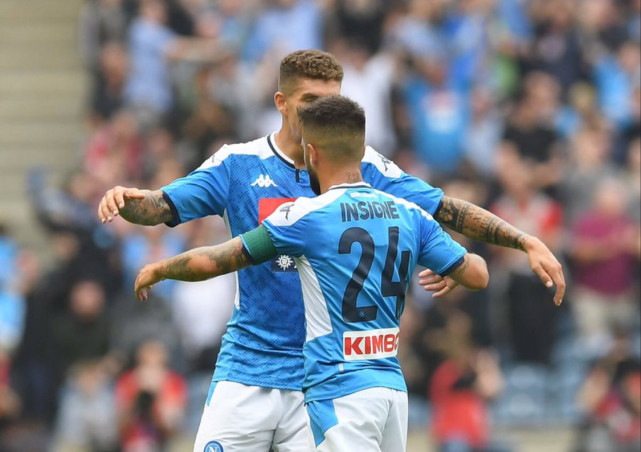  那不勒斯展现冠军底蕴，默滕斯替补登场十分钟定乾坤