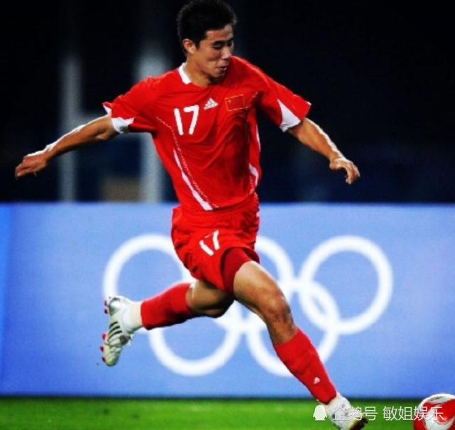  弗赖堡定位球战术奏效，德甲赛场屡建奇功